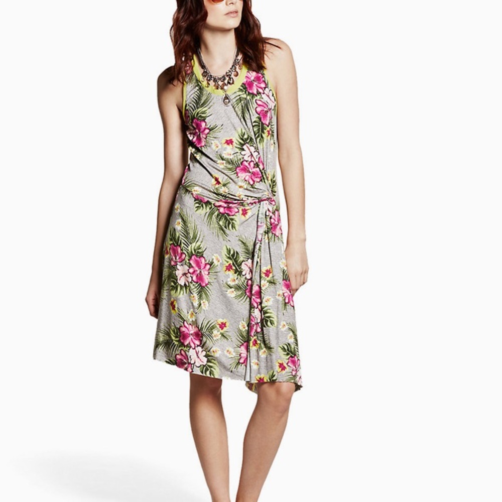 NEW! Princess Vera Wang Shift Dress